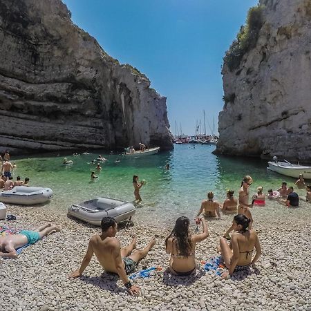 Villa Luana Vis Buitenkant foto